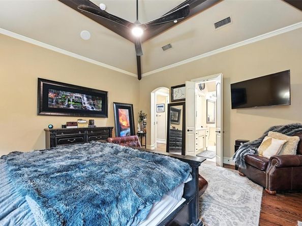 5904  Tewkesbury Way , Dallas Texas 75252