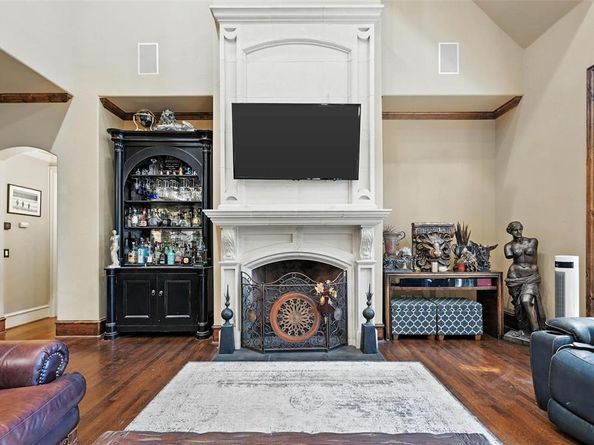 5904  Tewkesbury Way , Dallas Texas 75252