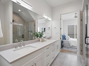 4517  Munger Avenue  105, Dallas Texas 75204