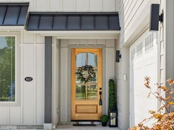 1022  Bow Street 