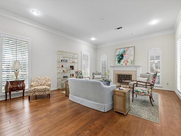 6100  Plum Valley Place , Fort Worth Texas 76116