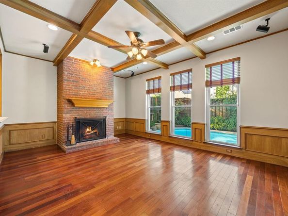801  Spring Canyon Drive , Irving Texas 75063