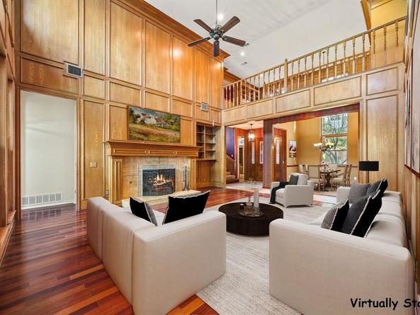 801  Spring Canyon Drive , Irving Texas 75063