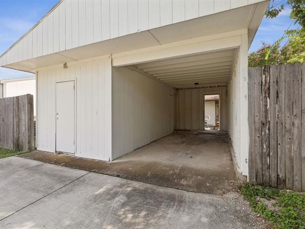 1133  Pacific Drive , Richardson Texas 75081