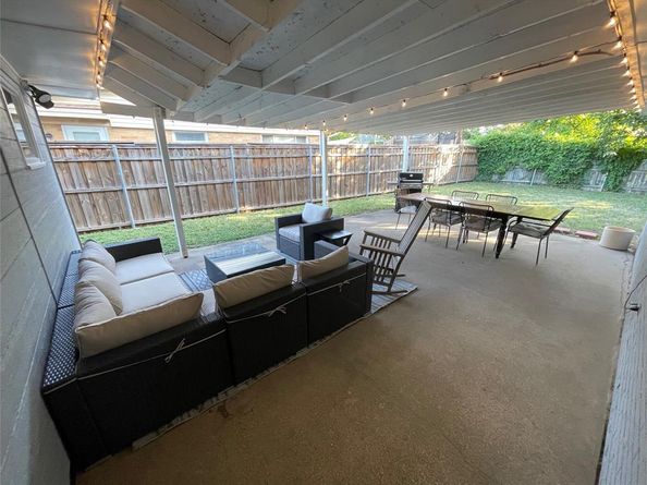 1909  Colony Drive , Irving Texas 75061