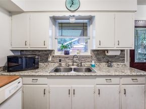 2826  Marbella Lane , Dallas Texas 75228