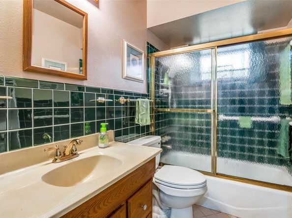 2826  Marbella Lane , Dallas Texas 75228