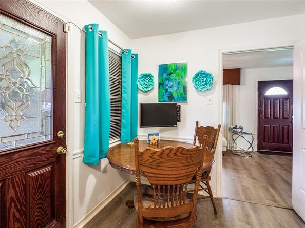 2826  Marbella Lane , Dallas Texas 75228