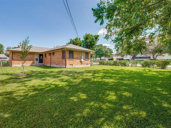 2826  Marbella Lane , Dallas Texas 75228