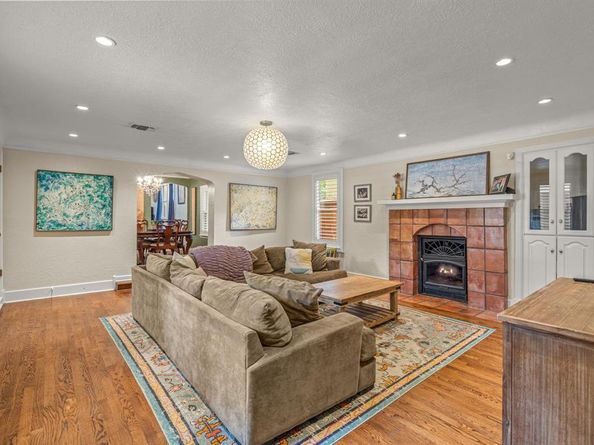 2228  Wilshire Boulevard , Fort Worth Texas 76110