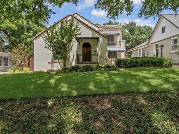 2228  Wilshire Boulevard , Fort Worth Texas 76110
