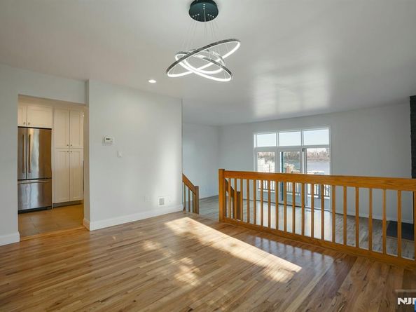 1 Columbus Place, Cliffside Park NJ 07010