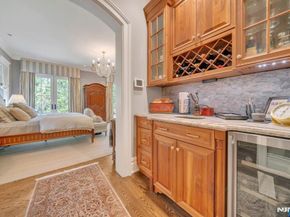 74 Roberts Road, Englewood Cliffs NJ 07632