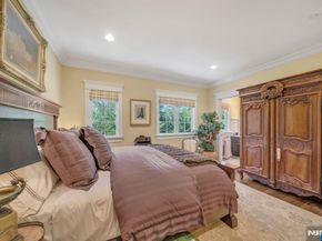 74 Roberts Road, Englewood Cliffs NJ 07632