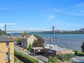 1238 River Road, Edgewater NJ 07020