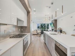 1238 River Road, Edgewater NJ 07020