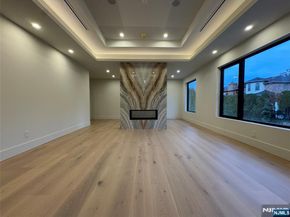 2 Maple Street, Englewood Cliffs NJ 07632
