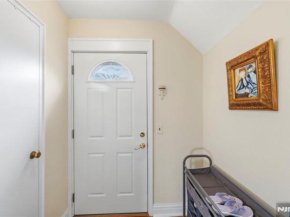 1028 Harvard Place, Fort Lee NJ 07024