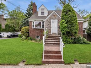 1028 Harvard Place, Fort Lee NJ 07024