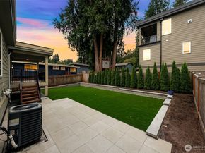 4888 194th Avenue SE, Issaquah WA 98027