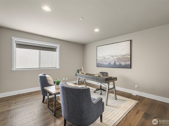 4888 194th Avenue SE, Issaquah WA 98027