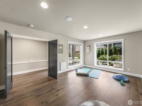 4888 194th Avenue SE, Issaquah WA 98027