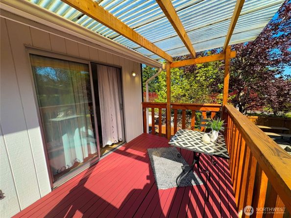 27526 26th Avenue S, Federal Way WA 98003