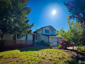 27526 26th Avenue S, Federal Way WA 98003