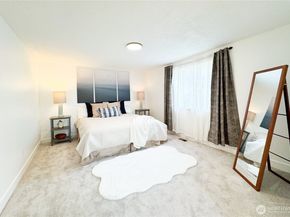27526 26th Avenue S, Federal Way WA 98003