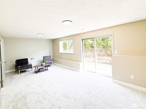 27526 26th Avenue S, Federal Way WA 98003