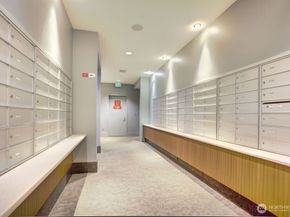 2033 2nd Avenue 2010, Seattle WA 98121