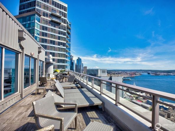 2033 2nd Avenue 2010, Seattle WA 98121