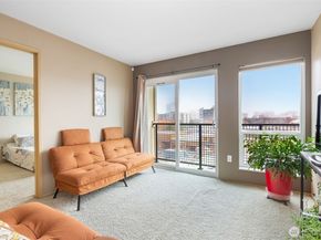 2818 Grand Avenue B603, Everett WA 98201