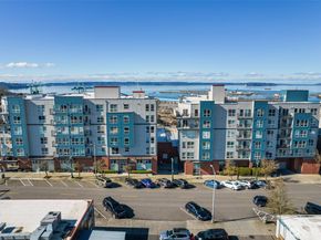 2818 Grand Avenue B603, Everett WA 98201