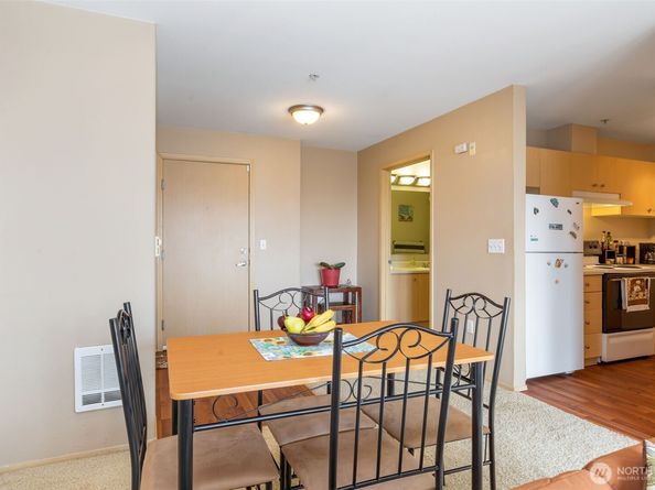 2818 Grand Avenue B603, Everett WA 98201