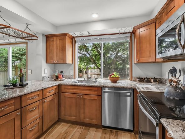 12701 NE 200th Place, Bothell WA 98011