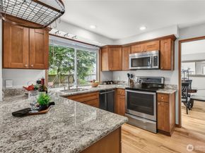 12701 NE 200th Place, Bothell WA 98011