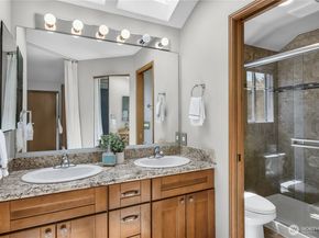 12701 NE 200th Place, Bothell WA 98011