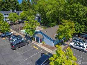 23410 18th Avenue S A102, Des Moines WA 98198