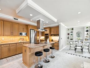225 2nd Street S A1, Kirkland WA 98033