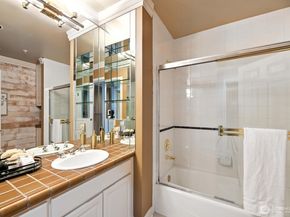 225 2nd Street S A1, Kirkland WA 98033