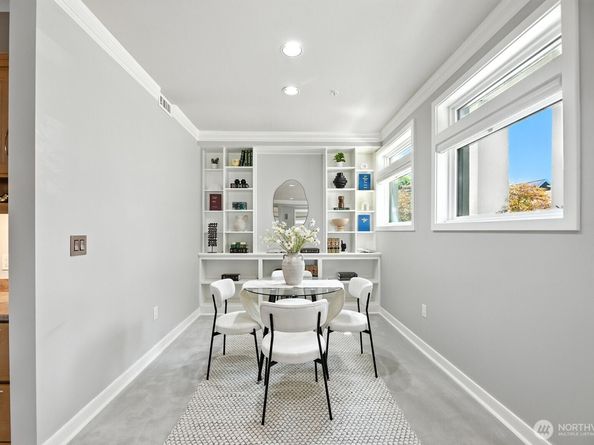 225 2nd Street S A1, Kirkland WA 98033