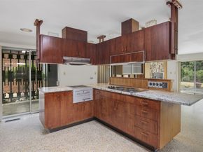 16 Riverview Drive NE, Auburn WA 98002