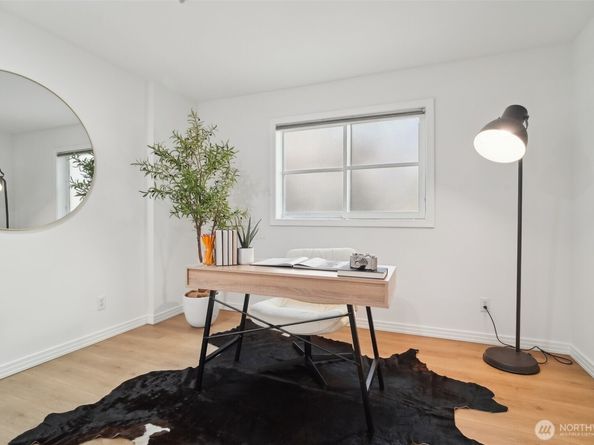 801 2nd Avenue N 204, Seattle WA 98109