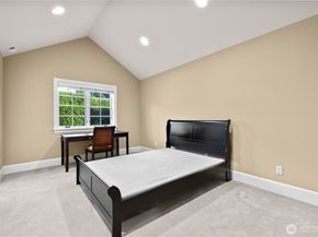 3169 NE Harrison Street, Issaquah WA 98029