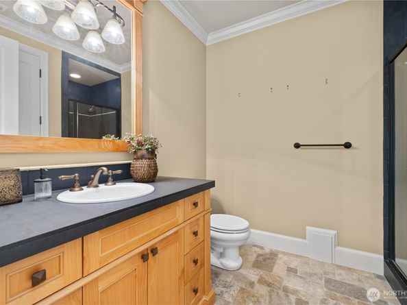 3169 NE Harrison Street, Issaquah WA 98029