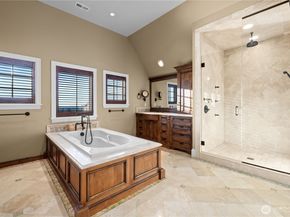 3169 NE Harrison Street, Issaquah WA 98029