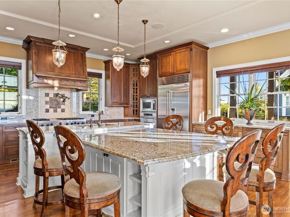 3169 NE Harrison Street, Issaquah WA 98029