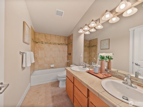 1738 NW 59th Street A, Seattle WA 98107