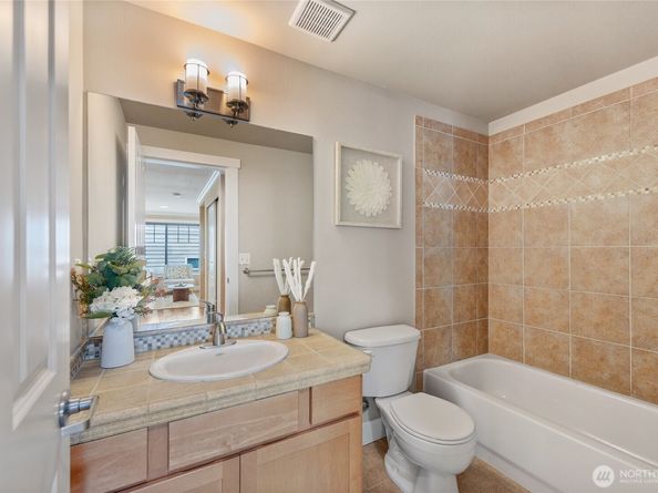1738 NW 59th Street A, Seattle WA 98107